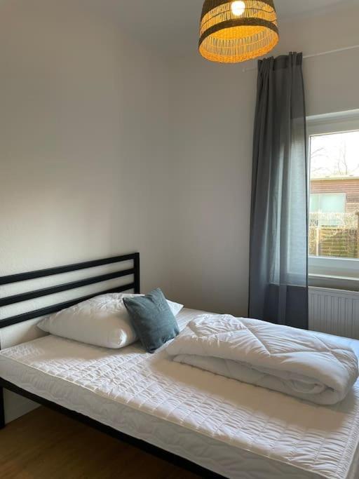 Stilvolle 3 Zimmer Wohnung In Brema Exterior foto