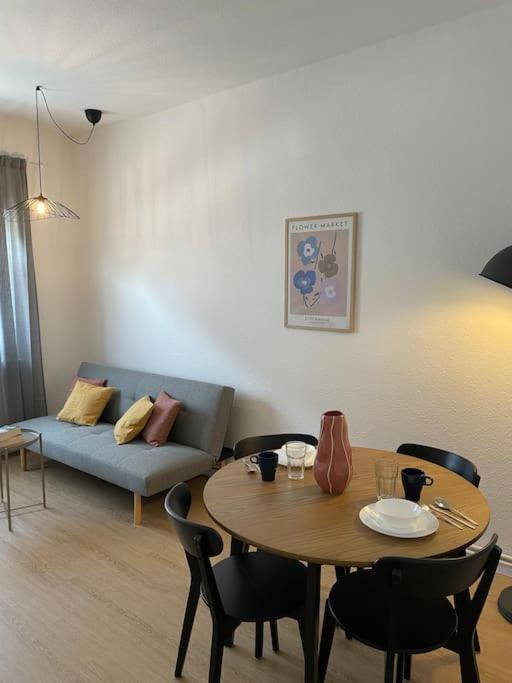 Stilvolle 3 Zimmer Wohnung In Brema Exterior foto